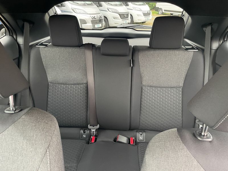 Toyota Yaris Cross 1.5 Hybrid Teamplayer *2xPDC*BLIS*LH