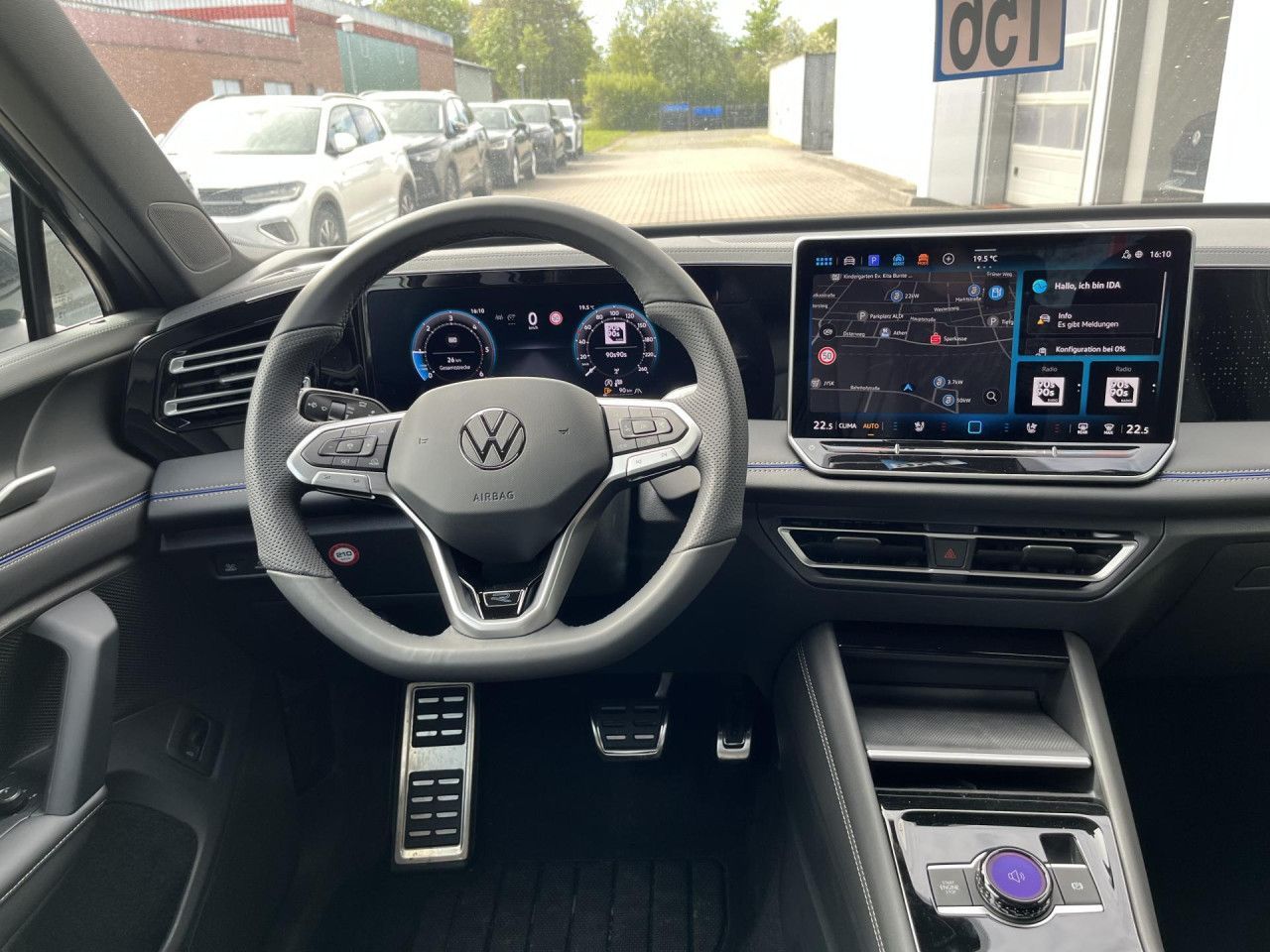 Volkswagen Tiguan R-Line 2.0 TDI DSG SCR 4MOTION Black
