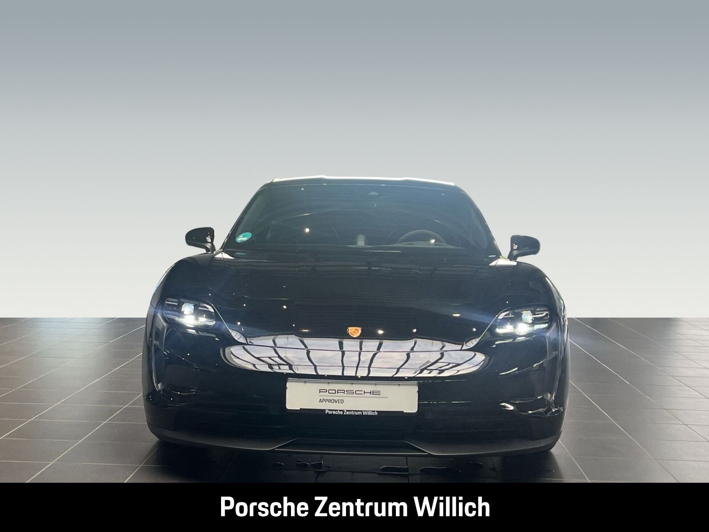 Porsche Taycan Lenkradheizung Lederausstattungen LED
