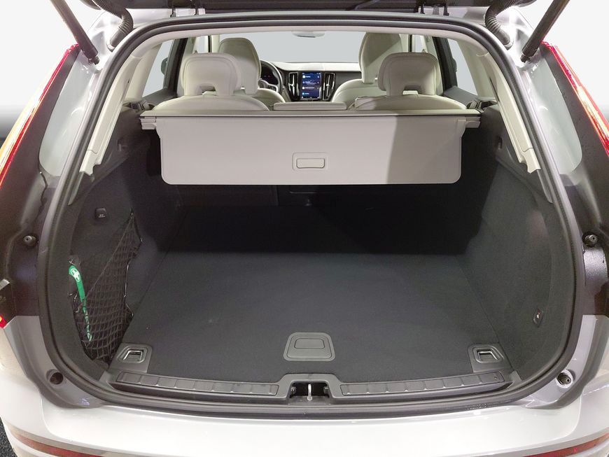 Volvo XC60 B5 B AWD Core