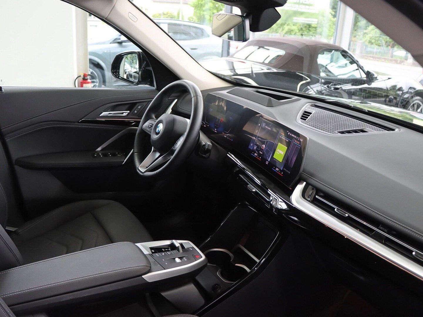 BMW X1 xDrive23d X-line - Samsaru's Car Outlet
