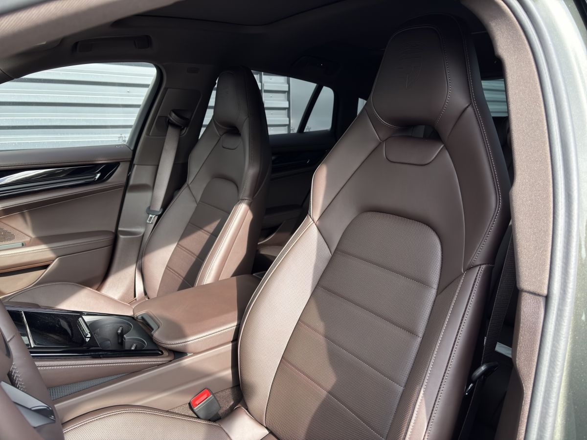 Porsche Panamera 4 E-Hybrid | Sportabgas | HA-Lenkung |