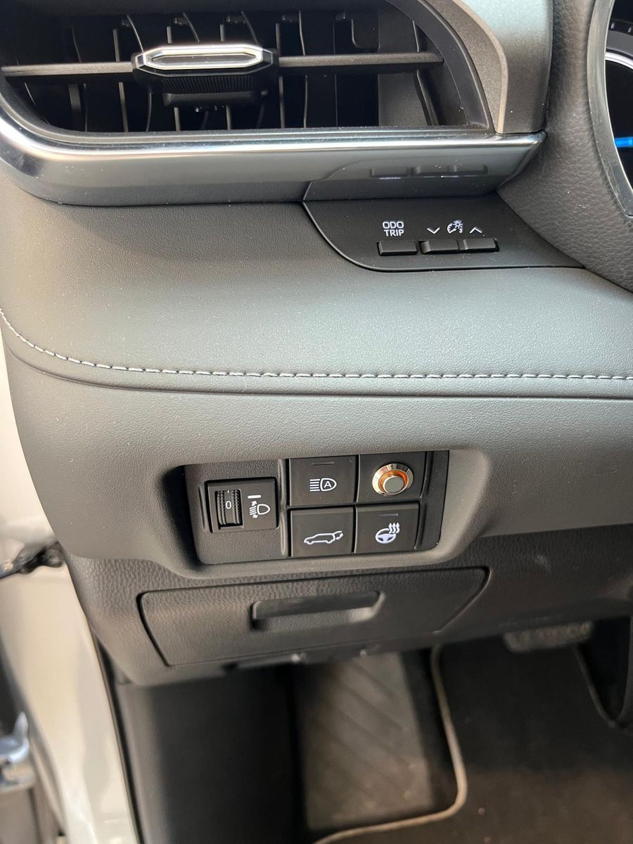 Toyota Highlander Executive Taxi