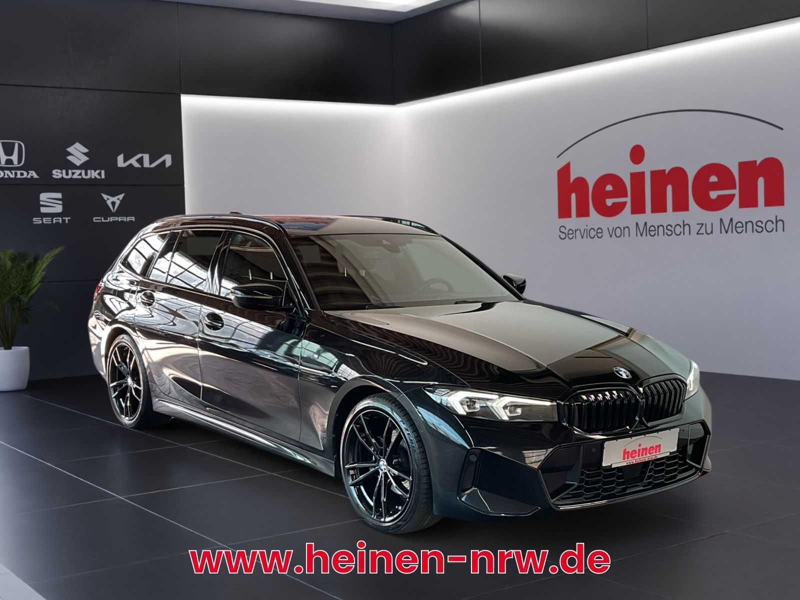 BMW 320d Touring xDrive M-Sport - Samsaru's Car Outlet