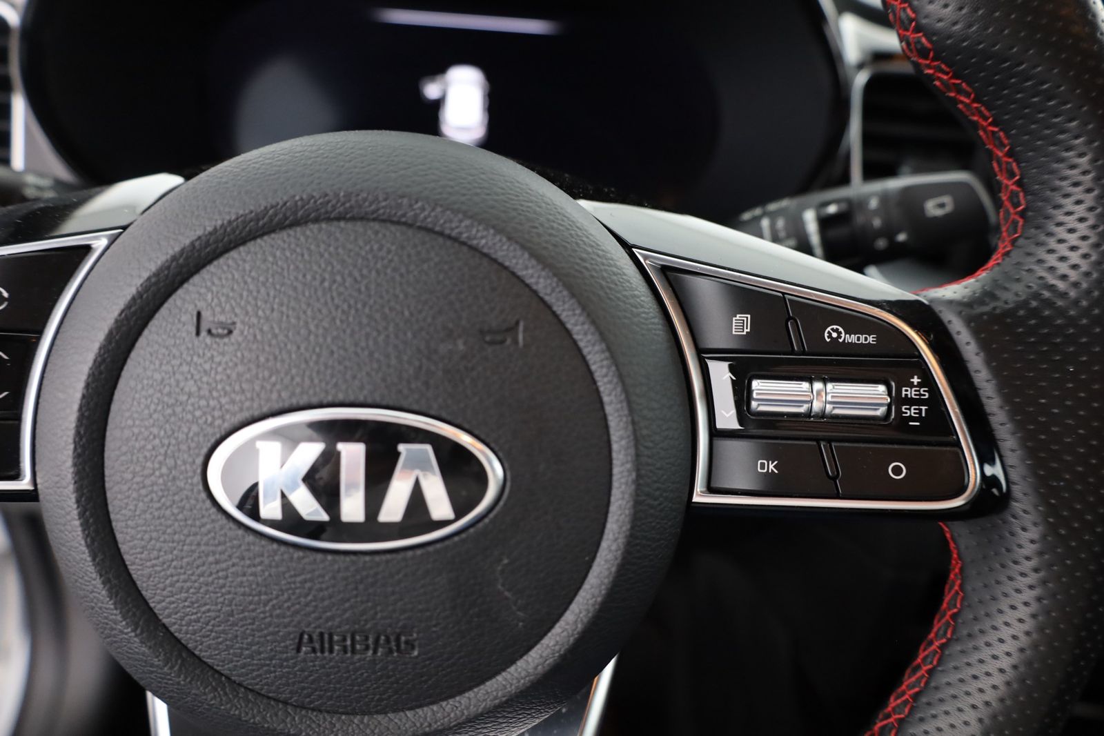 Kia ProCeed 1.6 T-GDI GT - Samsaru's Car Outlet