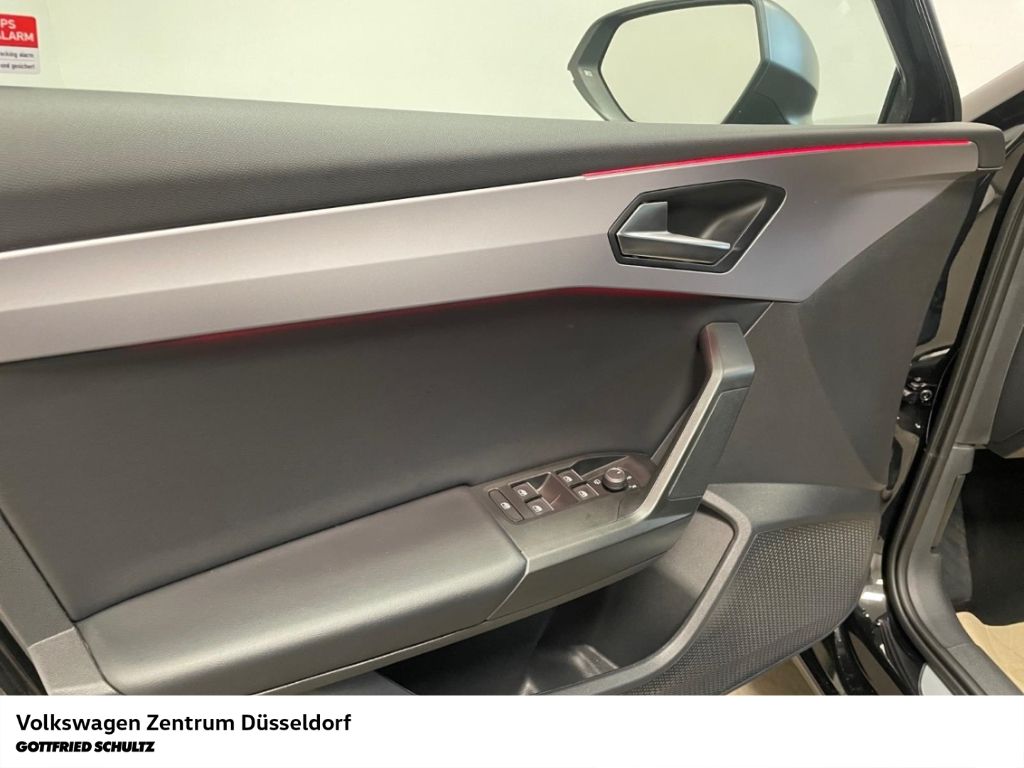 Seat Leon Sportstourer 2.0 TDI Navi Kamera LED Sitzhe