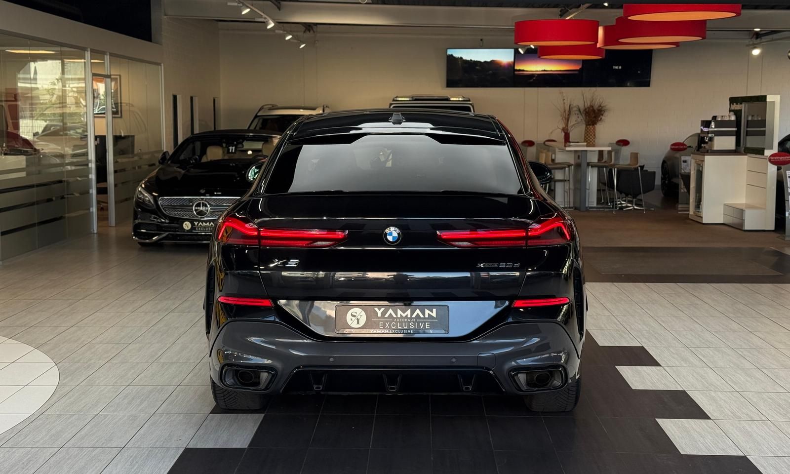 BMW X6 30 d xD M Sport*Pano*SKY*HuD*Luftf*Massage*