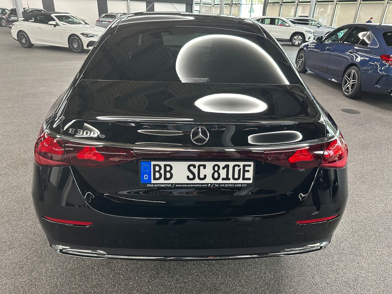 Mercedes-Benz E 300 e Exclusive Premium - Samsaru's Car Outlet