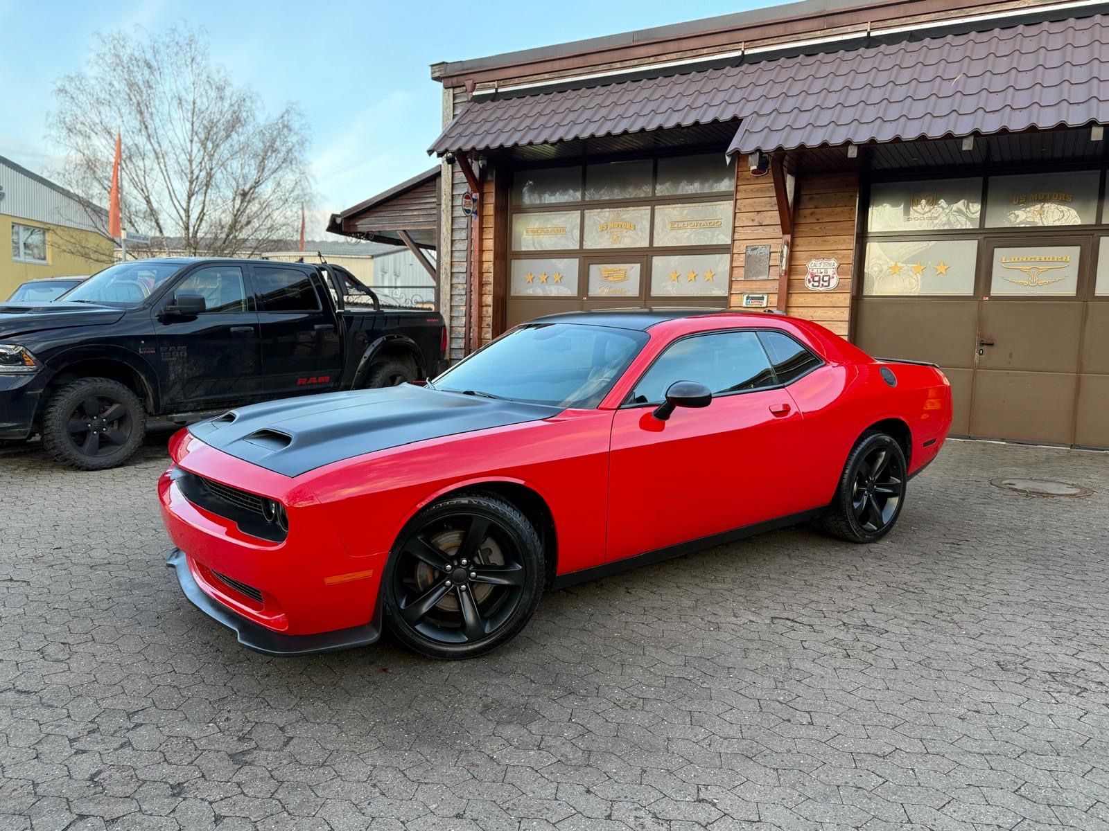 Dodge 5,7 V8*SRT KIT*LEDER*NAVI*KEYLESS*GARNTIE*SERVIC
