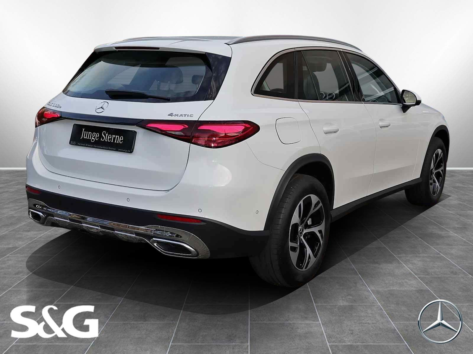 Mercedes-Benz GLC 300 e 4M AHK+PANO+DISTR+MEMORY+360°+LED+18"
