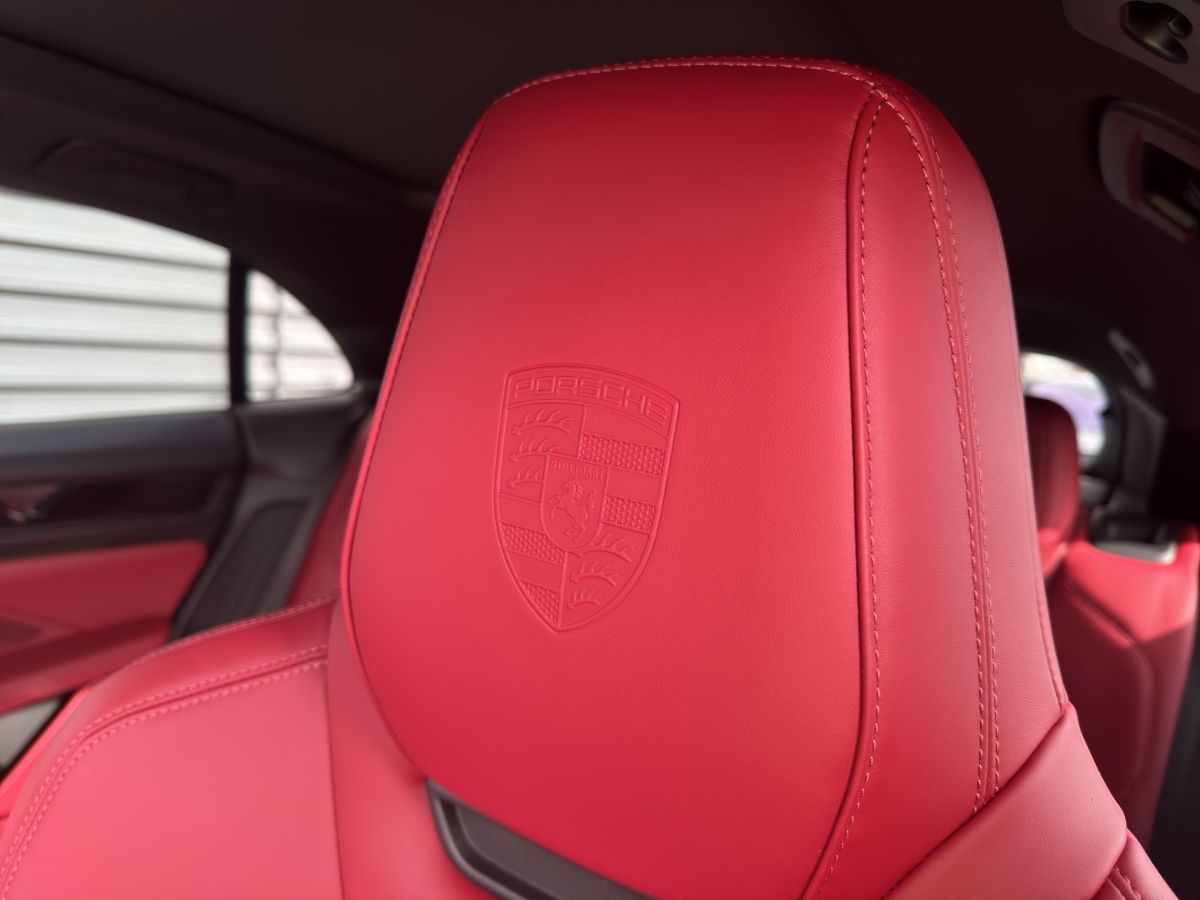 Porsche Macan 4 - Samsaru's Car Outlet