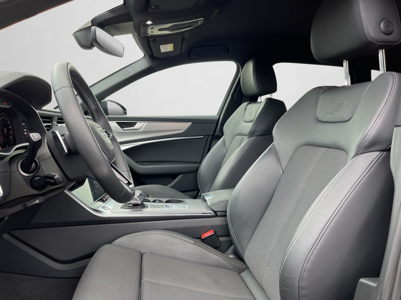 Audi A6 Avant S line 40 TDI S tronic - Samsaru's Car Outlet