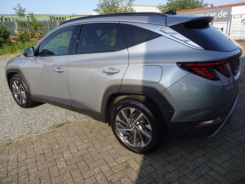 Hyundai TUCSON 1.6 T-GDi 48V-Hybrid 2WD Trend - Samsaru's Car Outlet