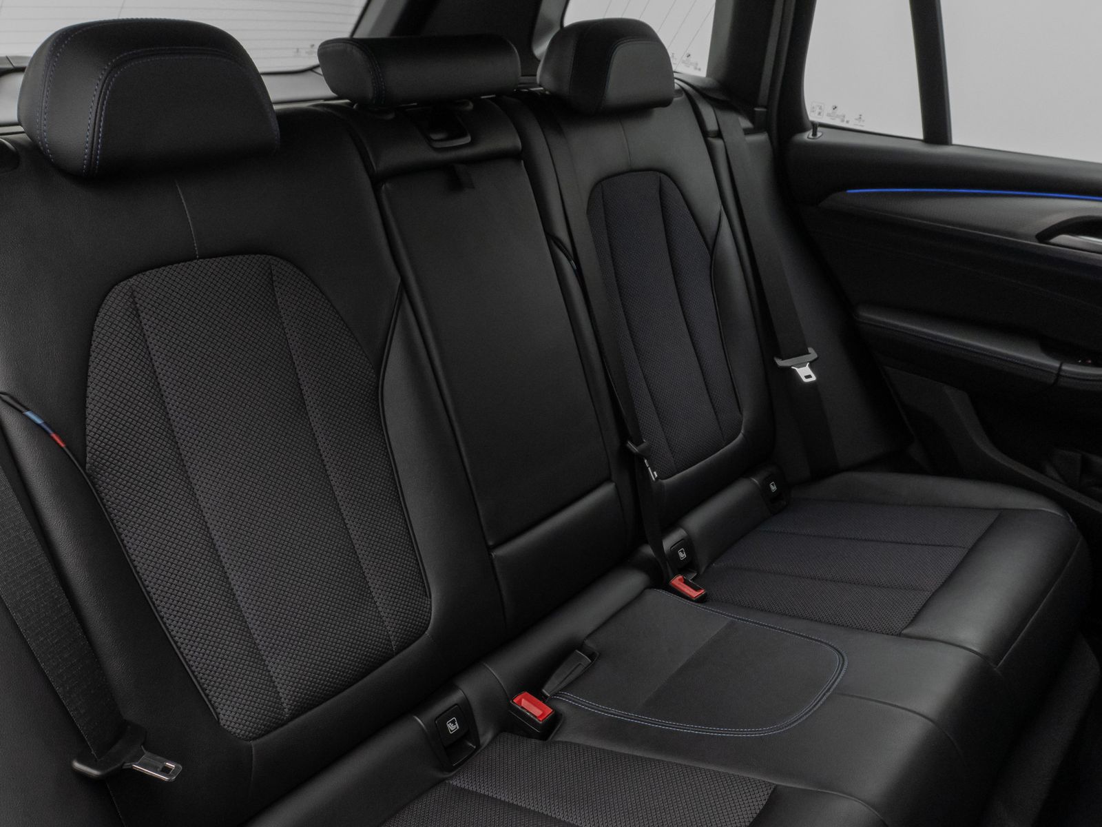 BMW X3 xD20d MSport Kamera DAB HiFi AHK Alarm 19Zoll