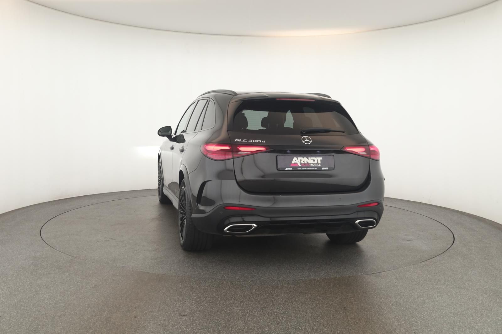 Mercedes-Benz GLC 300 d 4M AMG Advanced Night DIGITAL Pano AHK
