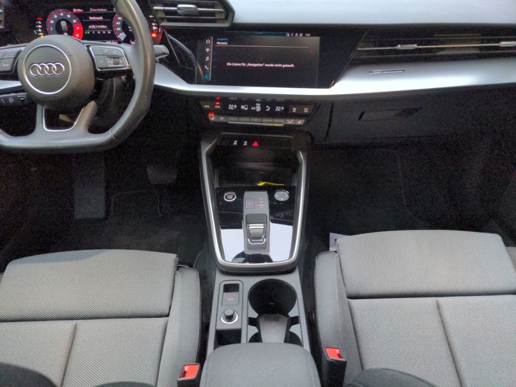 Audi A3 Sportback 30TFSI S tronic Advanced LED AHK Na