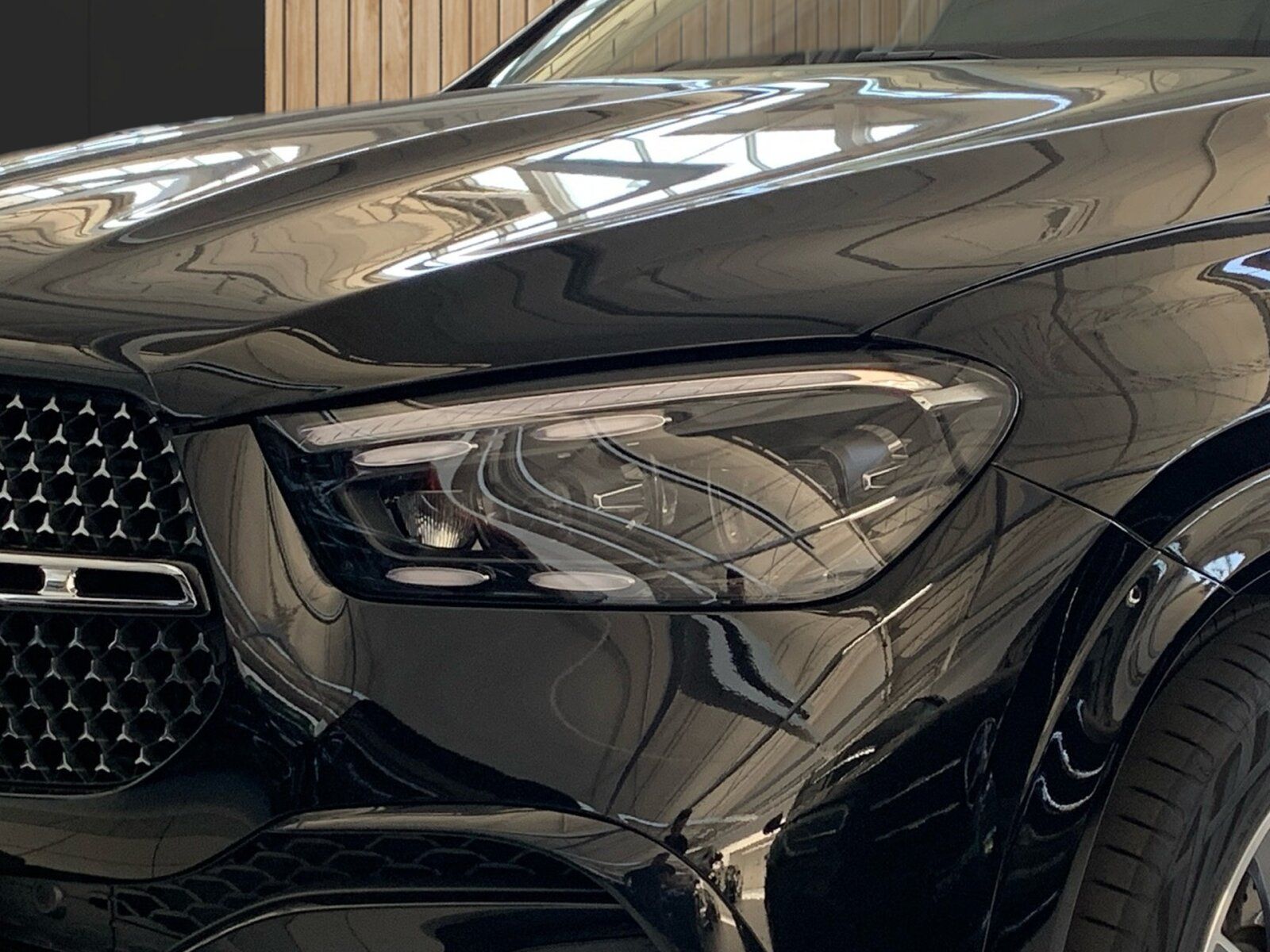 Mercedes-Benz GLE 300 d 4M *AMG*NIGHT*AHK*MEMO*HUD*MBEAM*KAM*