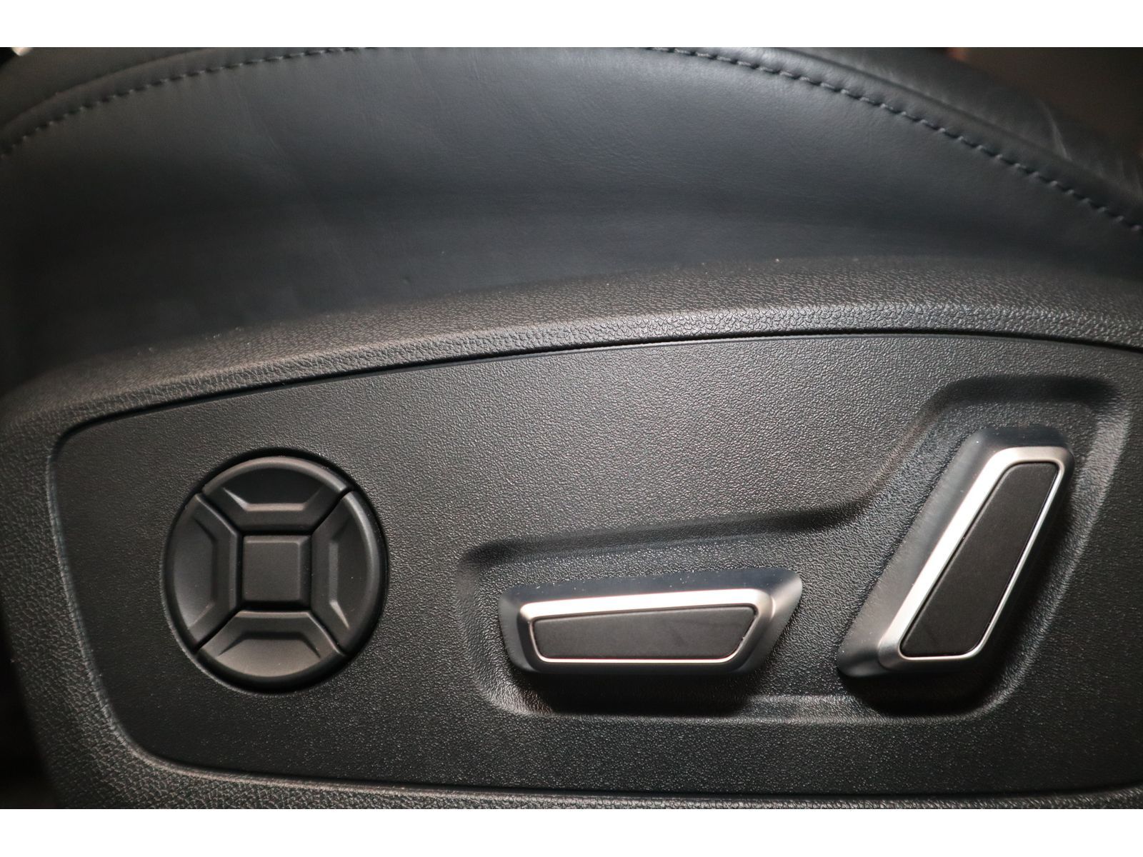 Audi RS6 Avant performance*UPE185*Keramik*B&O*Matrix*