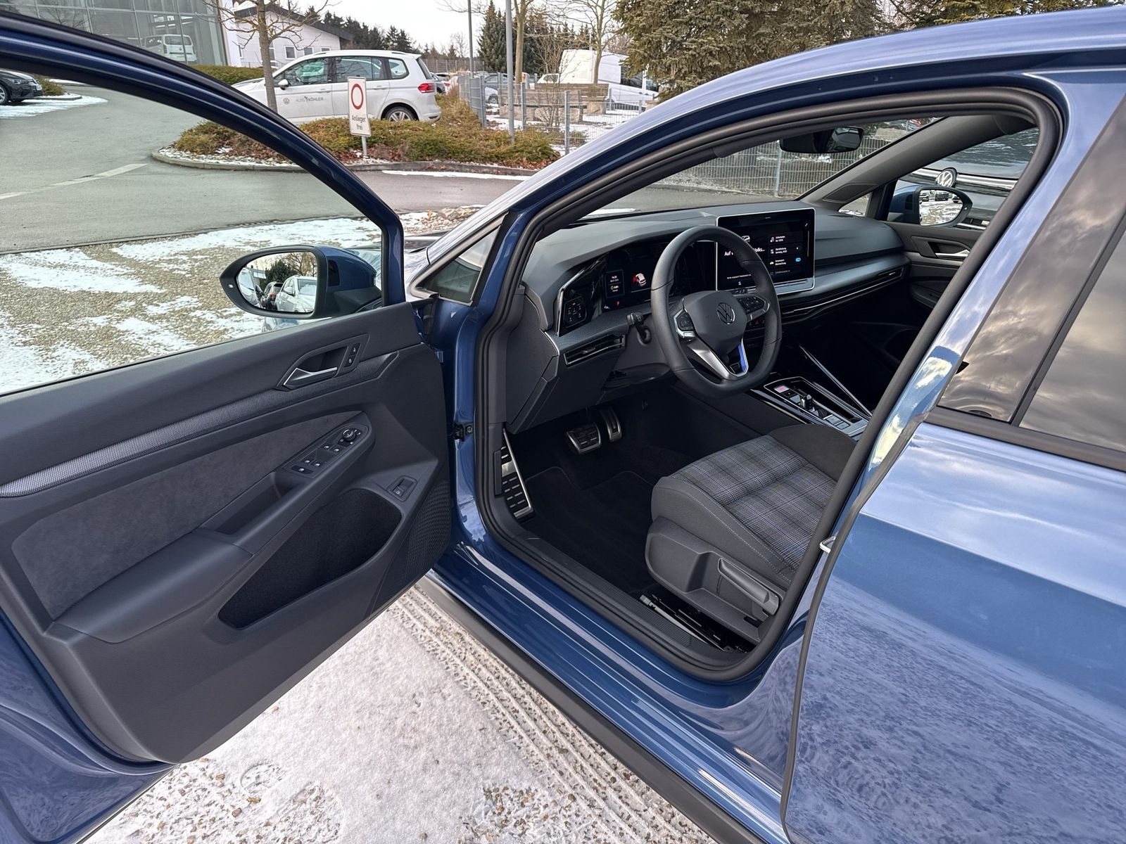 Volkswagen Golf GTE Matrix/CarPlay/Virt/360/ACC/HUD/Kamera