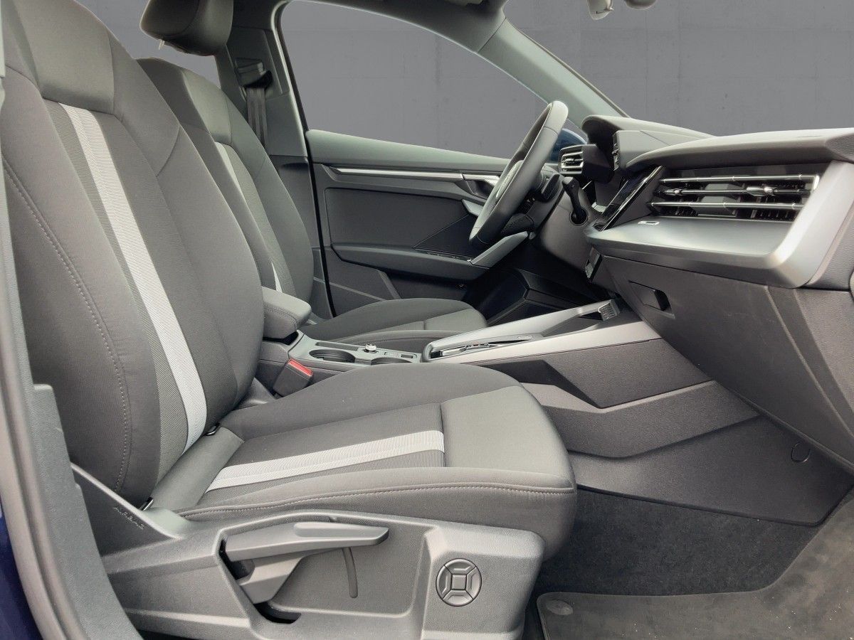 Audi A3 Sportback 35 TFSI S-TR ADVANCED - Samsaru's Car Outlet