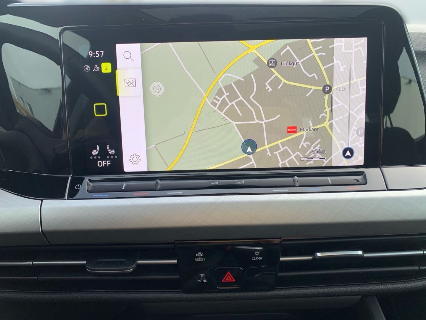 Volkswagen Golf Variant 8 VIII Life 1.5 TSI - Samsaru's Car Outlet