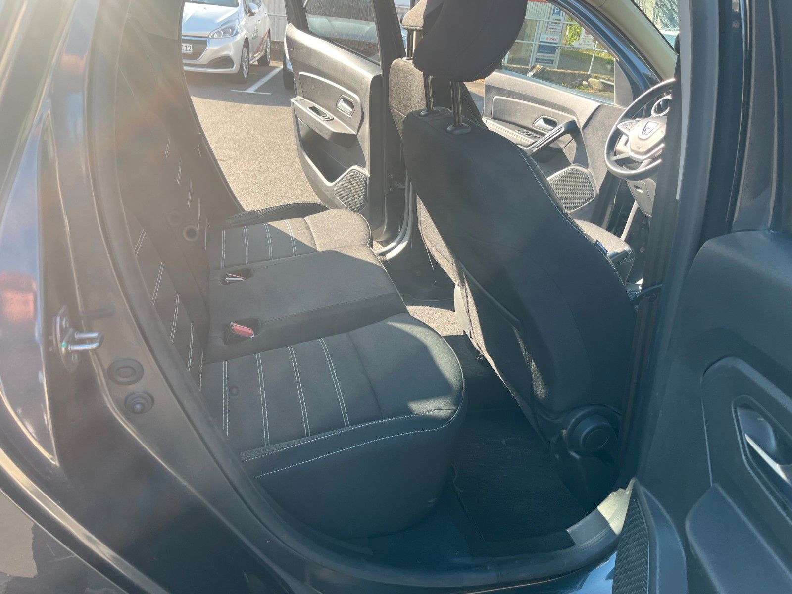 Dacia Duster II Prestige+ 4WD - Samsaru's Car Outlet