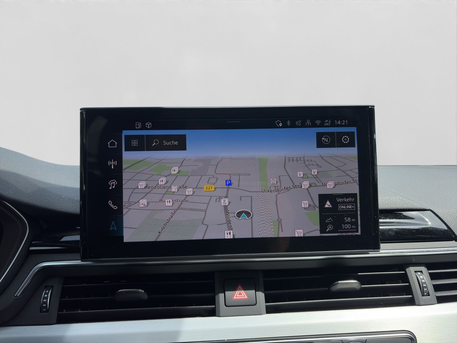 Audi A4 Avant 40 TFSI Q 2x S LINE AHK LM19 MATRIX-LED