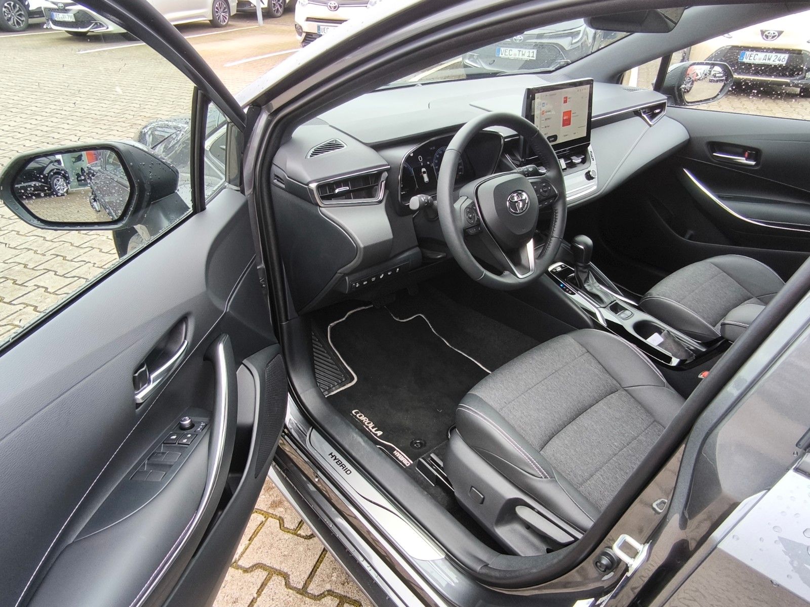Toyota Corolla Touring Sports Hybrid Team D - Samsaru's Car Outlet