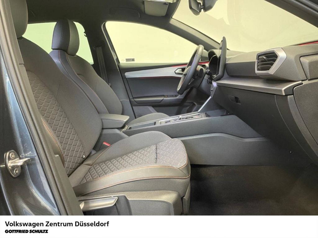 Seat Leon 2.0 TDI LED Kamera Navi Sitzheiz