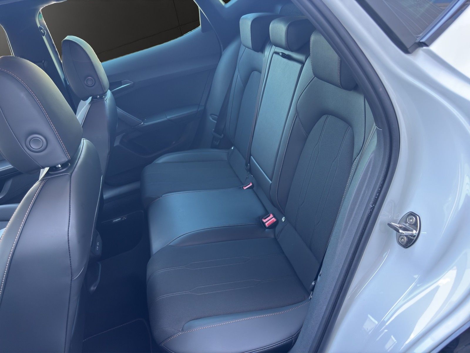 Cupra Formentor 1.5 eTSI DSG - Samsaru's Car Outlet
