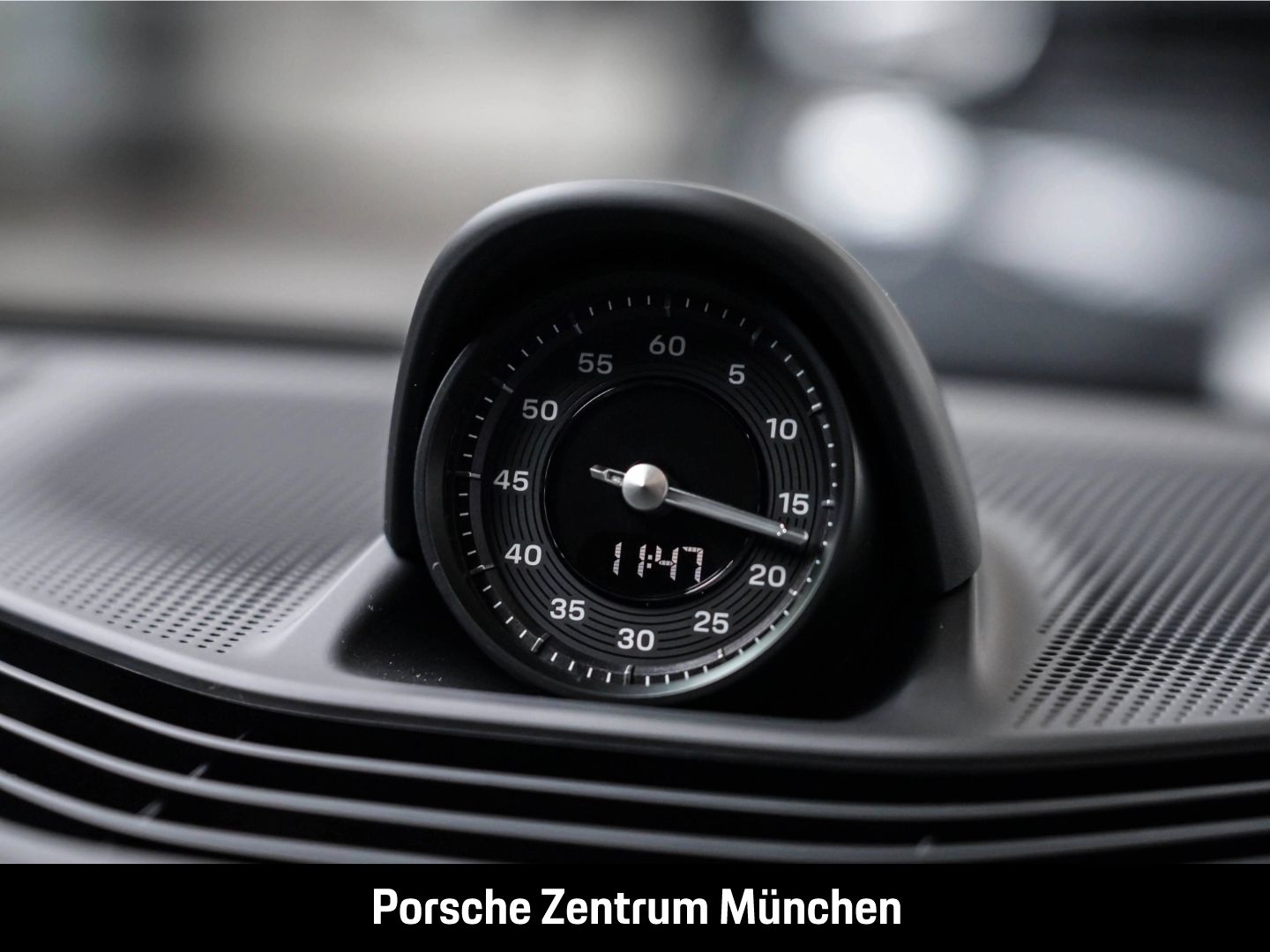 Porsche Taycan 4S Cross Turismo InnoDrive Surround-View