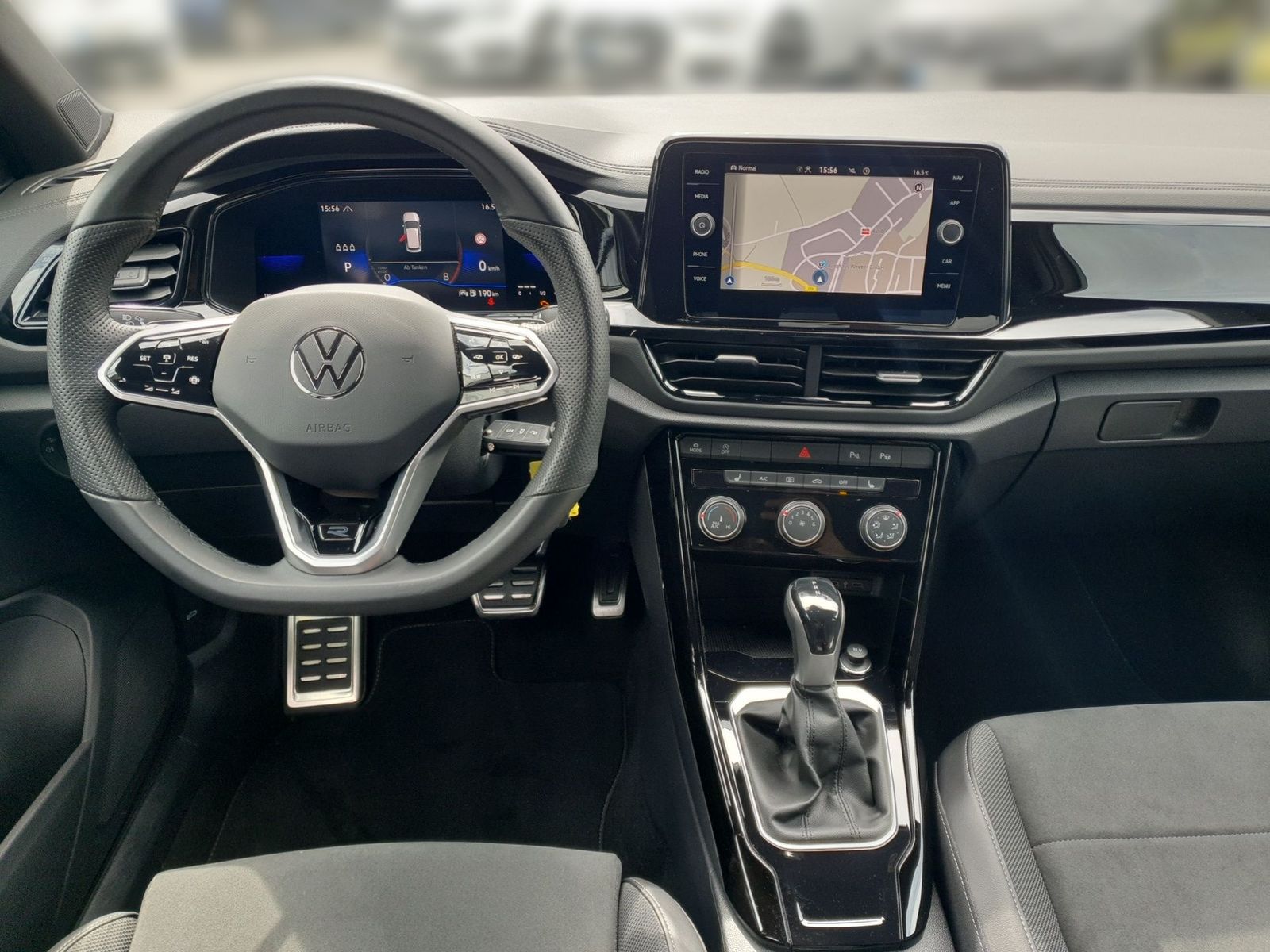 Volkswagen T-Roc R-LINE Black - Samsaru's Car Outlet