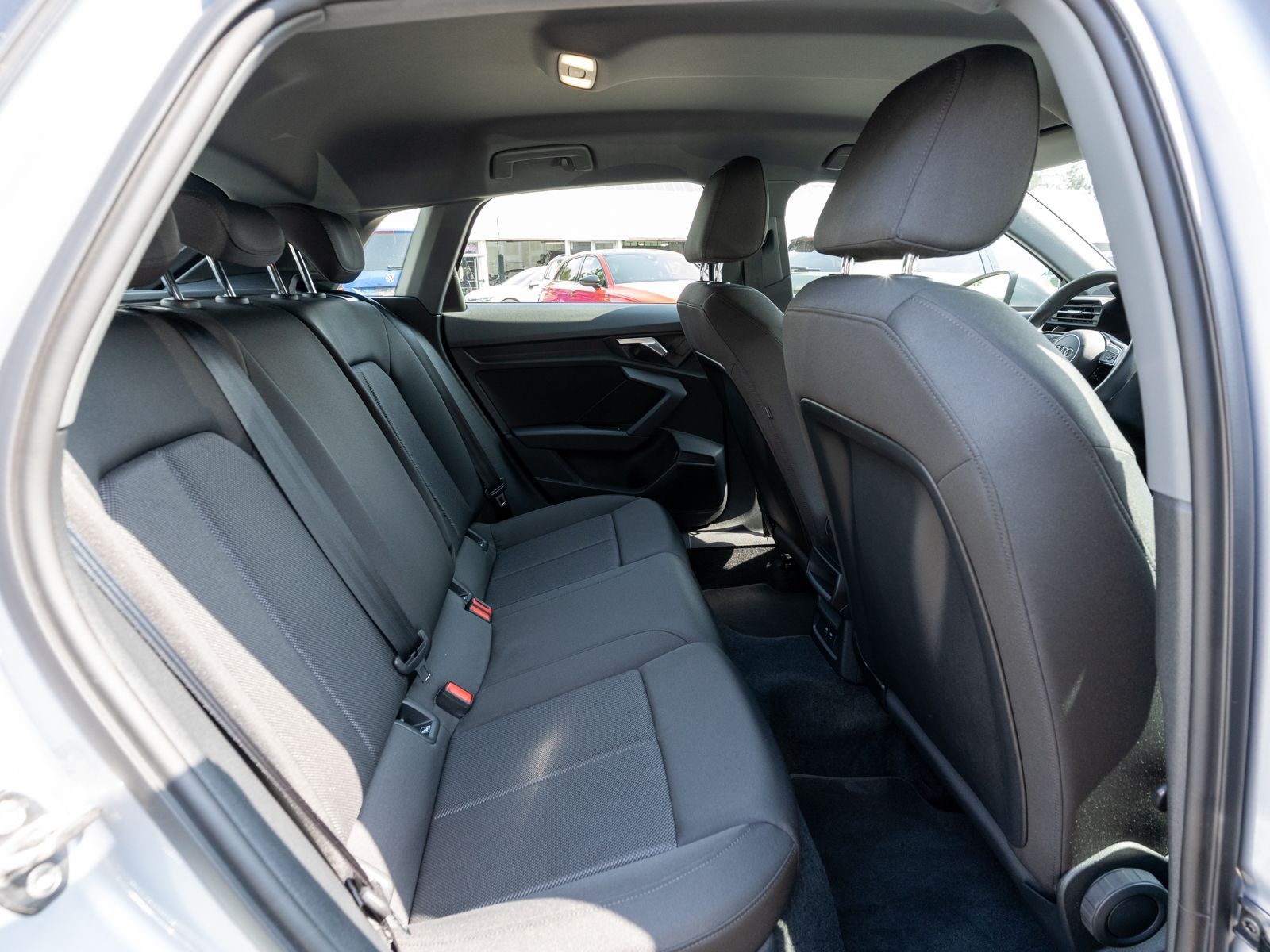 Audi A3 Sportback 30TDI Stronic Navi LED GRA PDC SHZ