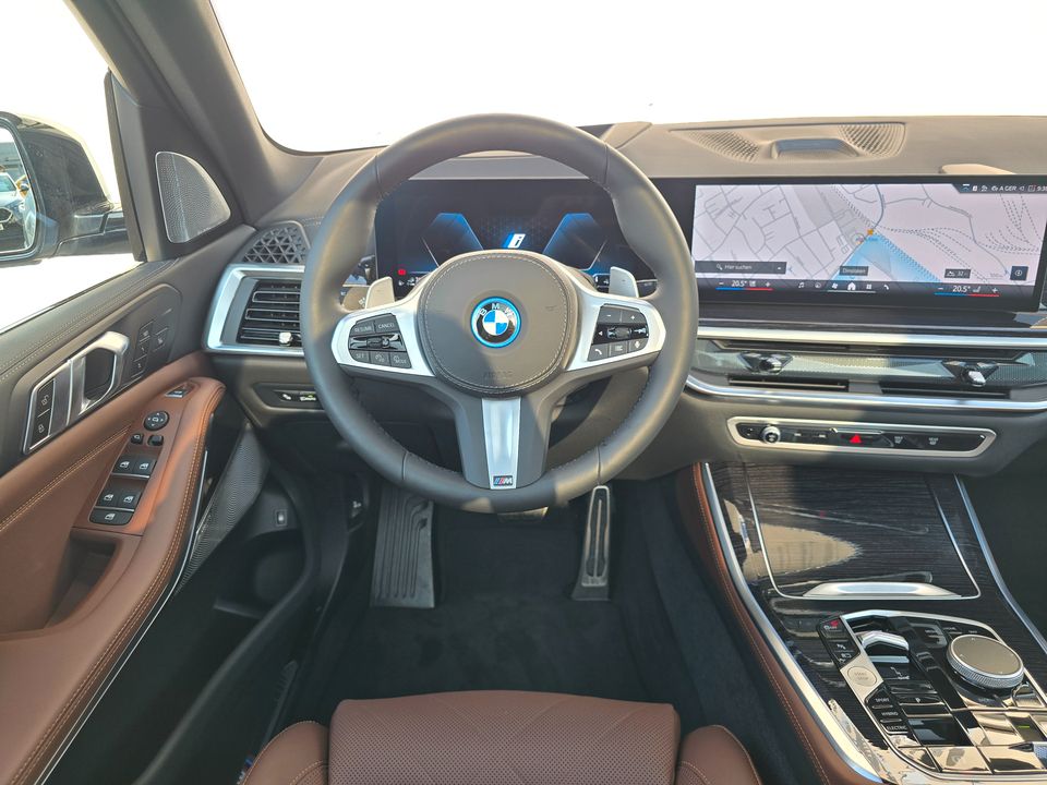 BMW X5 xDrive50e M Sportpaket*Pano*AHK*adapLED*DAPro