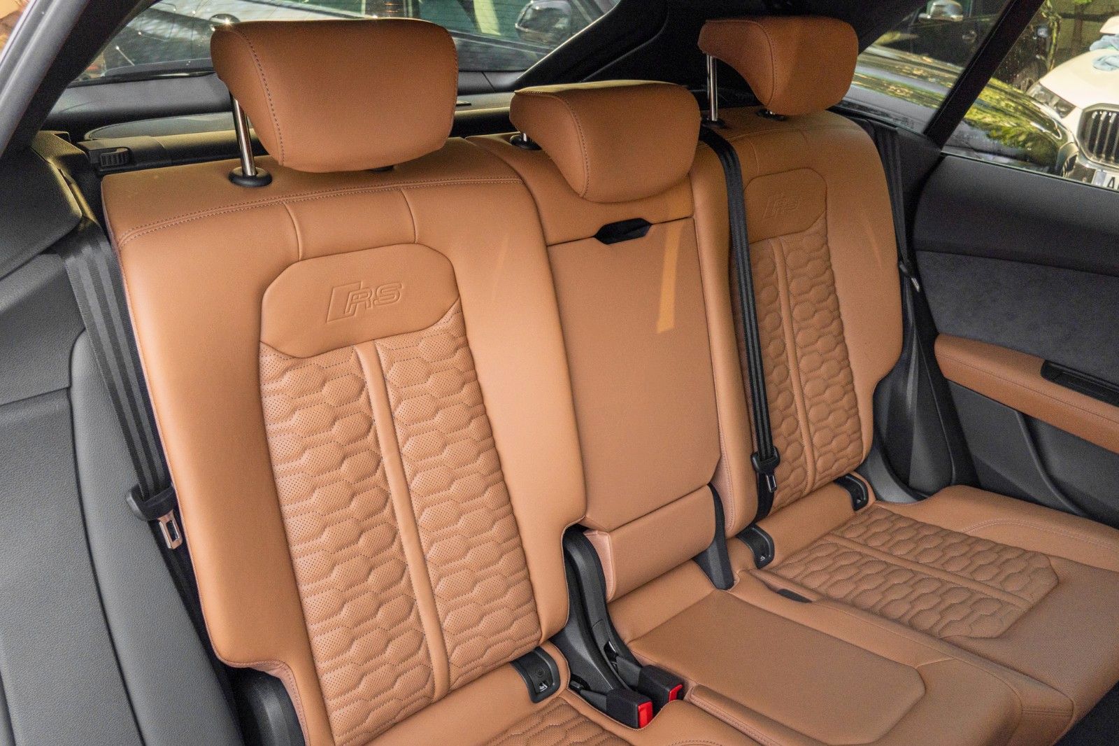 Audi RS Q8 PERFORMANCE.SOFTC.MATRIX.B&W.360°.KERAMIK