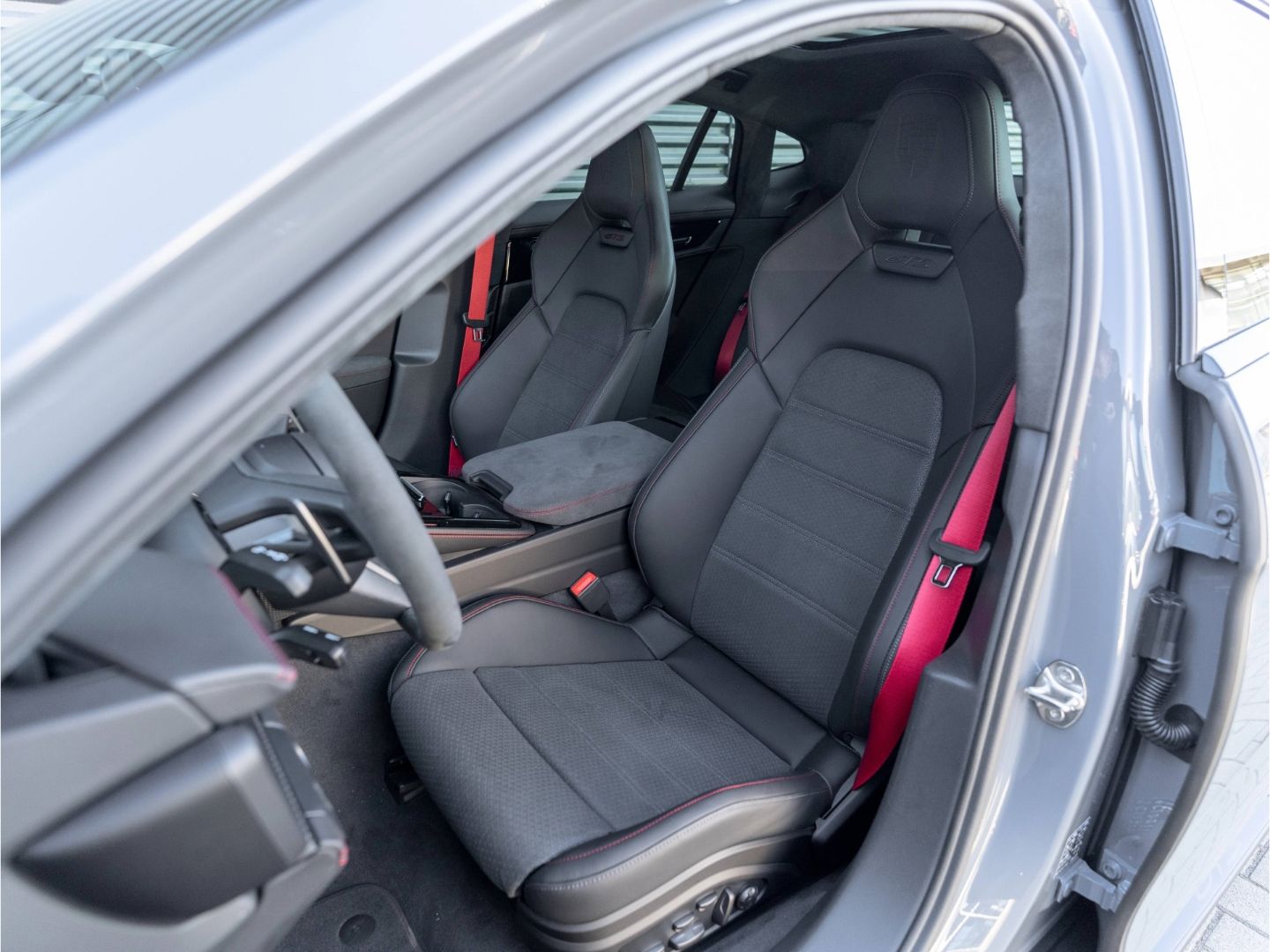 Porsche Panamera GTS HD Matrix,HEAD UP,PANO