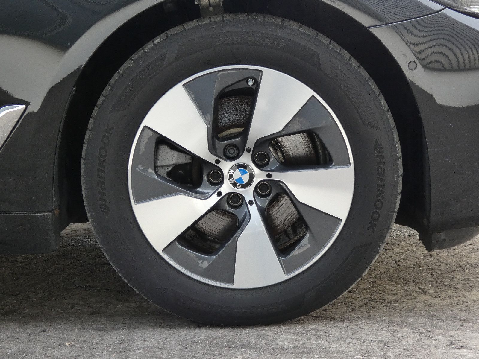 BMW 520d xDrive LED Leder Navi Kamera 1-Hand Facelif