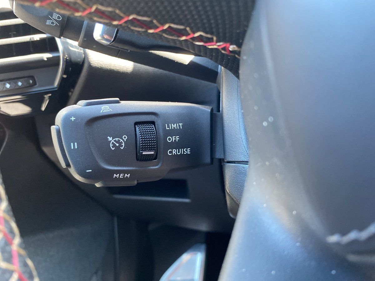 DS Automobiles DS7 Crossback 1.6 PERFORMANCE LINE+ NAVI+KAMERA