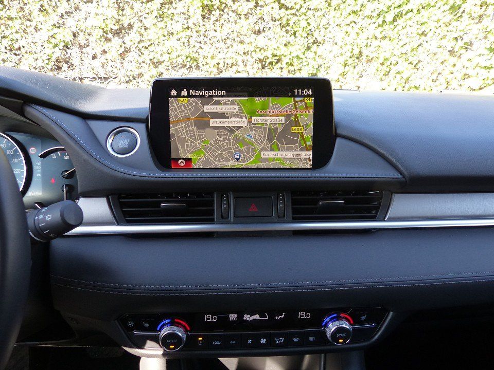 Mazda 6 KOMBI 2.5L SKYACTIV G 194ps Automatik EXCLUSIV