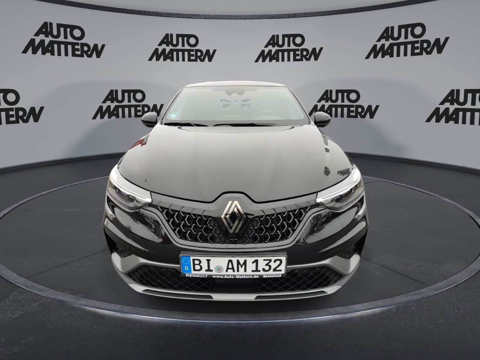 Renault Arkana - Samsaru's Car Outlet