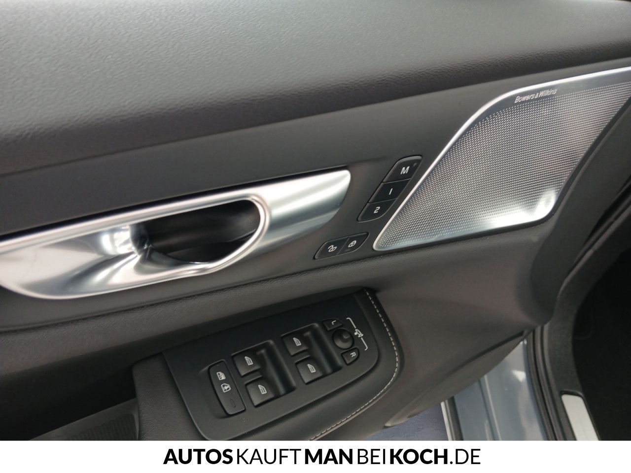 Volvo S60 T8 Plug-In AWD Ultimate Dark HIGH- END