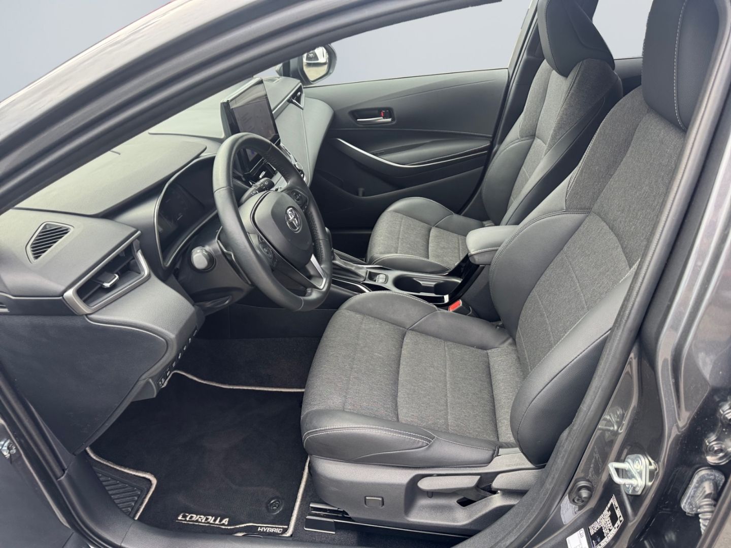 Toyota Corolla 2.0 Hybrid TS Team D *Technik Paket*CAM*