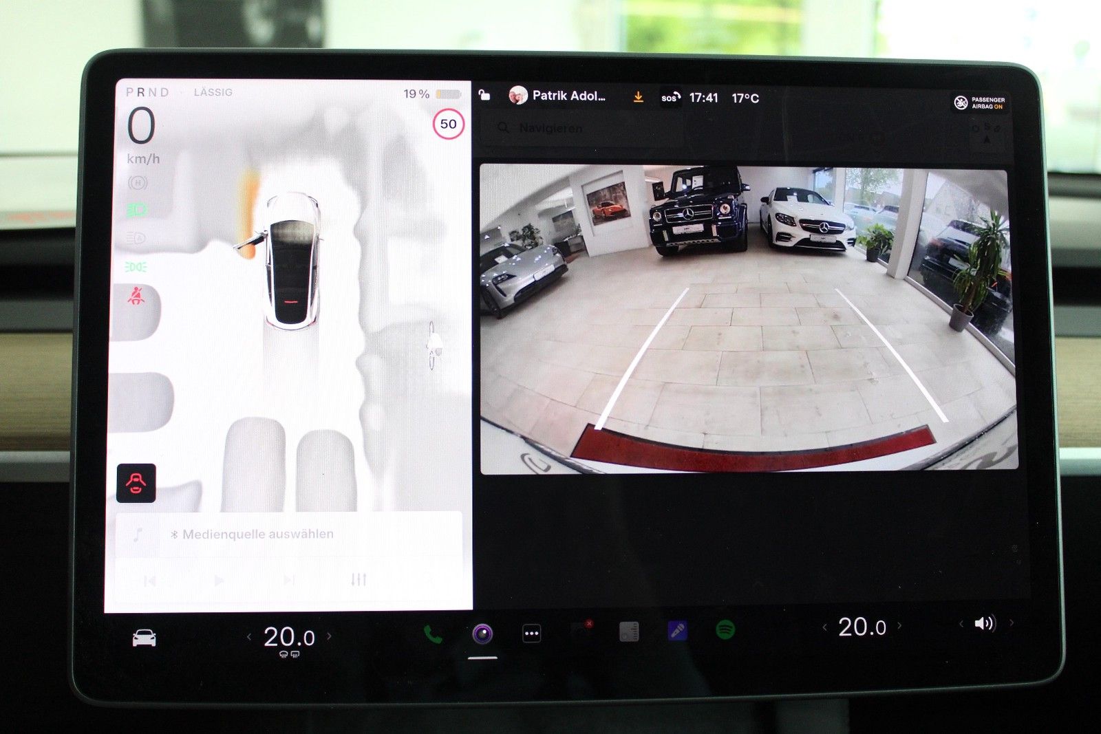 Tesla Model Y Long Range Dual AWD PANORAMA