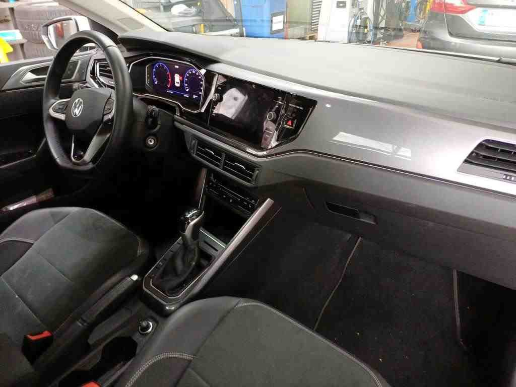 Volkswagen Polo 1.0 TSI DSG STYLE*IQ.LIGHT*AHK*PANO*KAMERA*