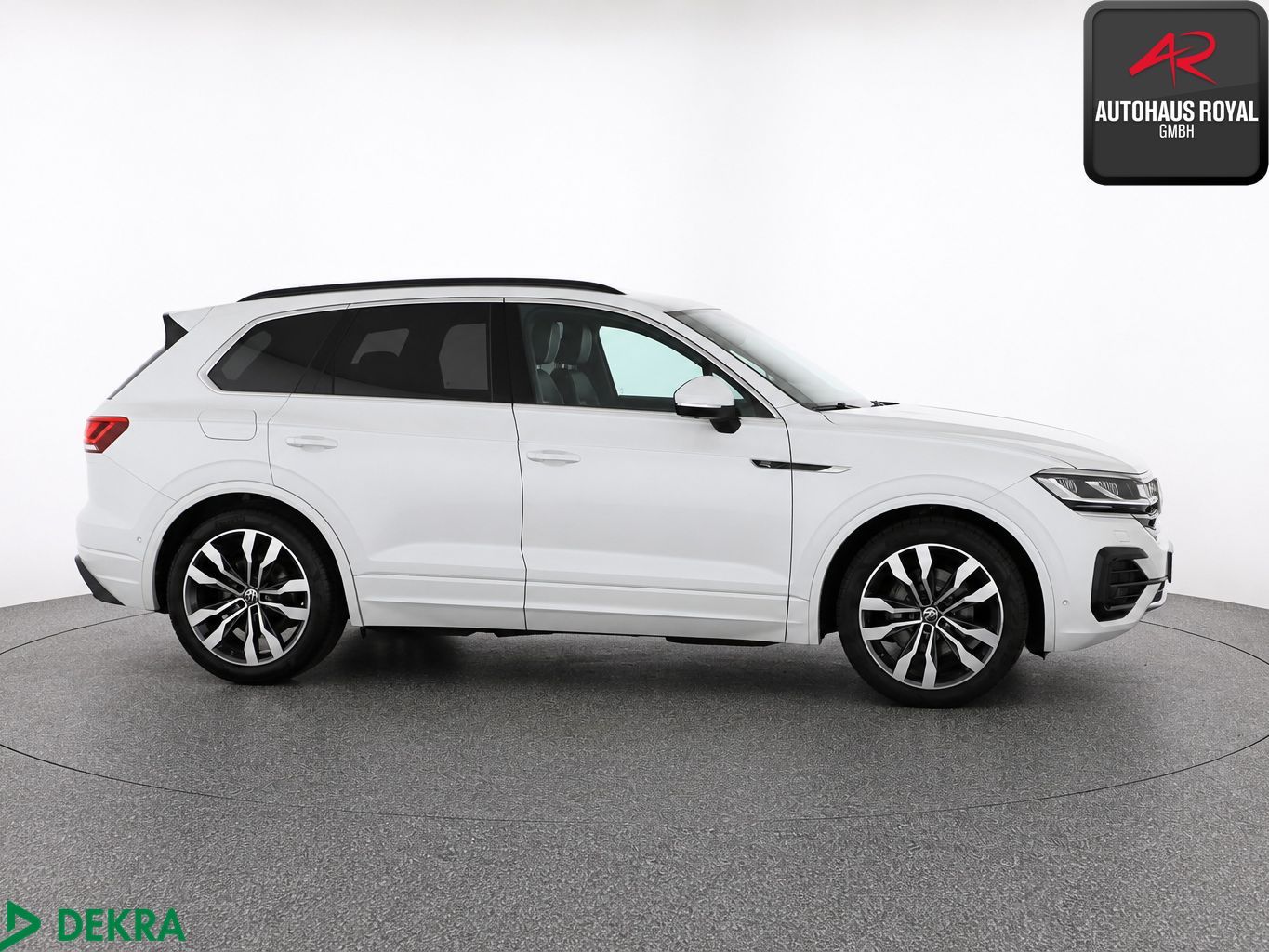 Volkswagen Touareg 3.0 TDI 4M R LINE STANDHZ,DYNAUDIO,360°