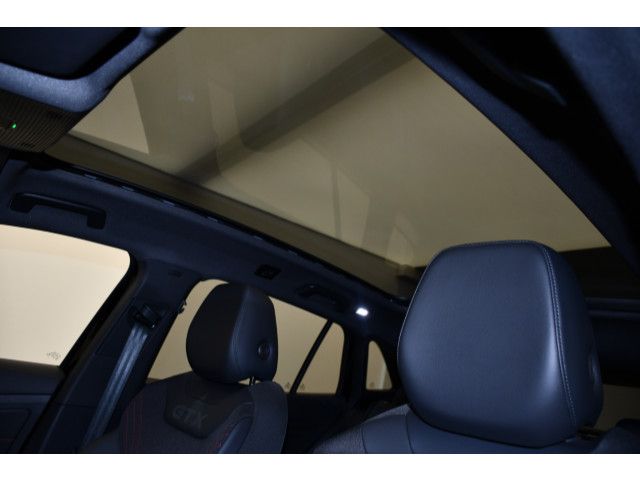 Volkswagen ID.4 4Motion GTX Matrix/H+K/Pano/AHK/DCC/ACC