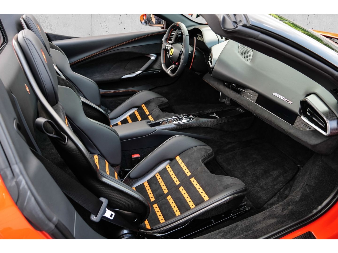 Ferrari 296 GTS - Samsaru's Car Outlet