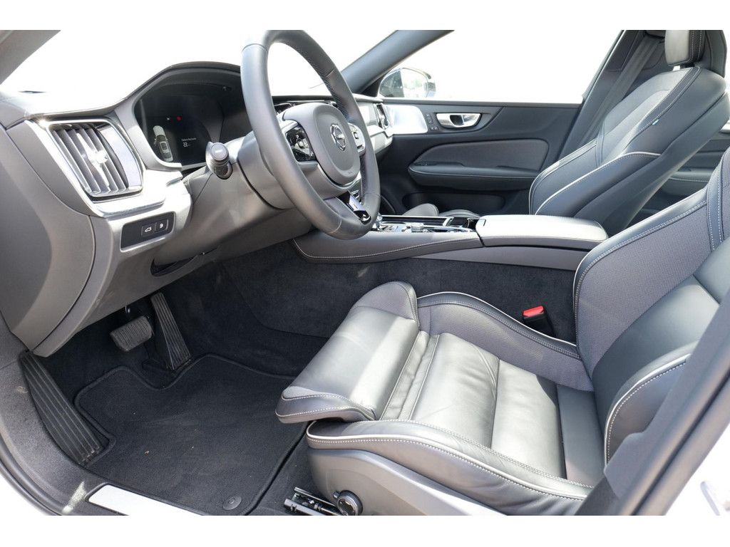 Volvo S60 Lim. T8 AWD Ultimate Dark Recharge Plug-In H