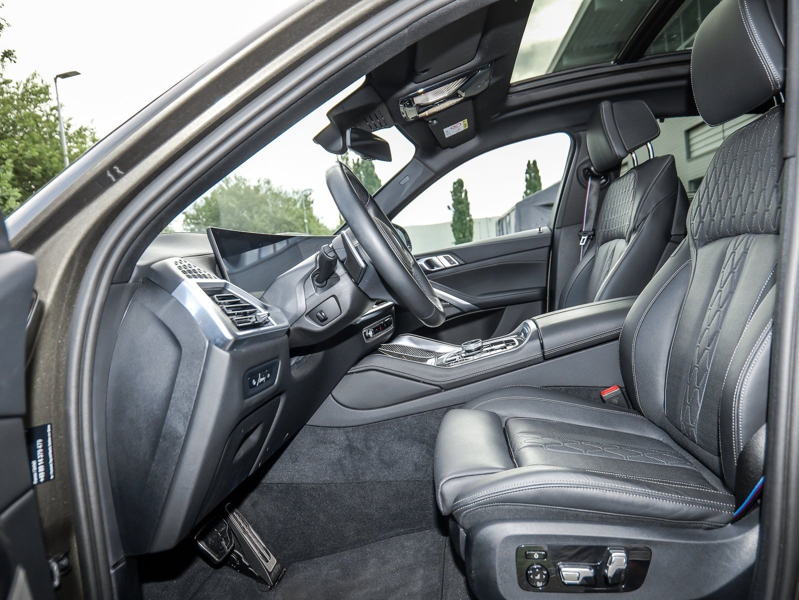 BMW X6 xDrive30d M Sport PANO HUD ACC AHK RFK NAVI L