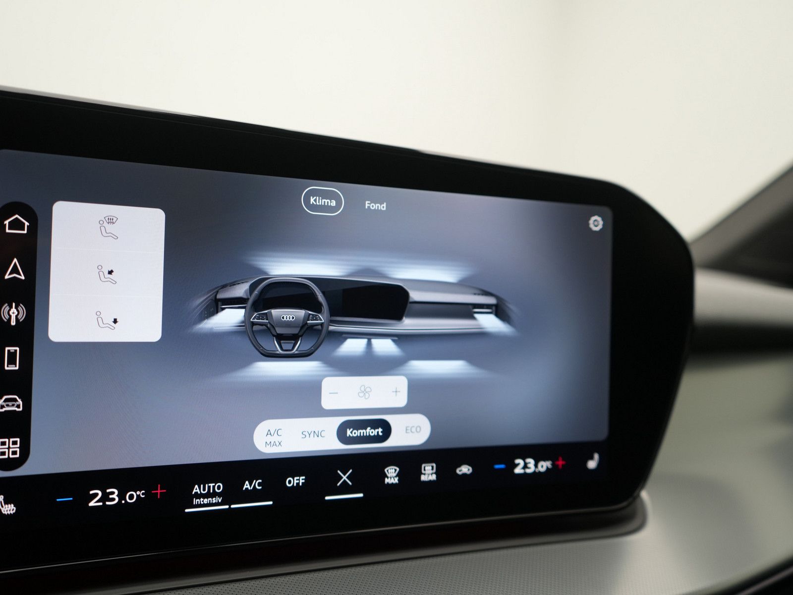 Audi Q3 S tronic S line MATRIX AHK PANO HUD SONOS NAV